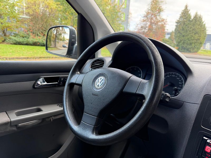Volkswagen Caddy 2,0 CNG Ecofuel - fotka 15 z 20