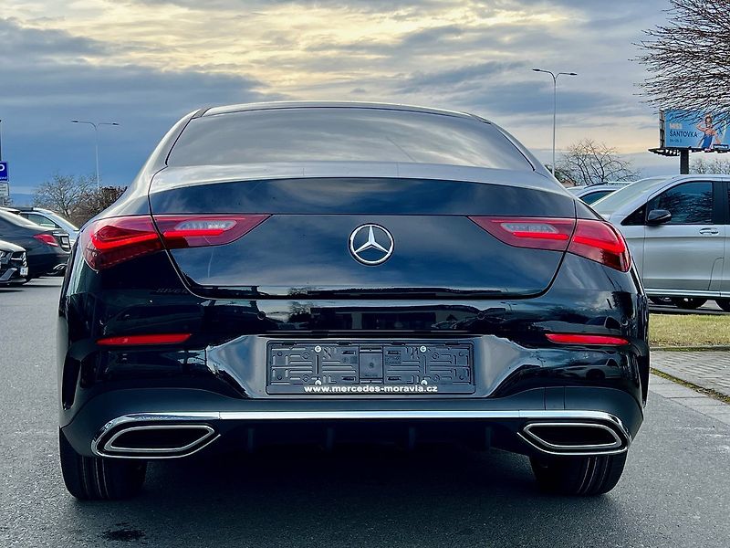 Mercedes-Benz CLA (2025) 200 d Linie  AMG - fotka 4 z 23