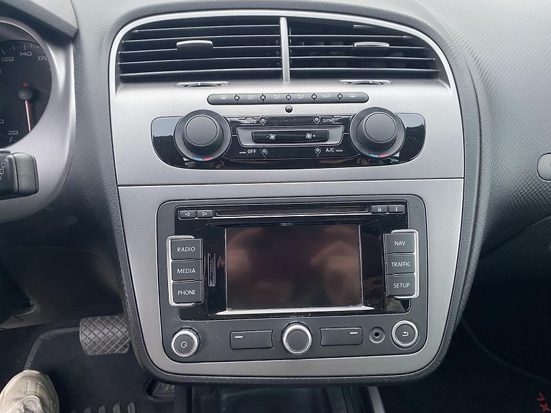 Seat Altea 1.6TDi, AUTOMAT,STYLE, VÝB.ST. - fotka 27 z 46