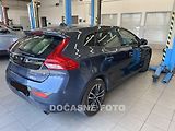 Volvo V40 (2017) 1.5 T3, ČR, AT, LED, autoAC - náhled 1