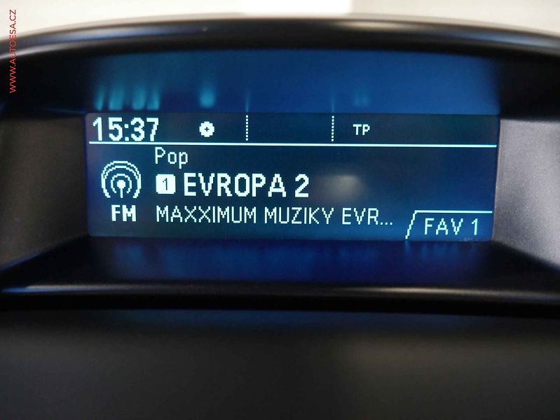 Chevrolet Orlando (2011) 1.8i, ČR, autoAC, tažné - fotka 14 z 19