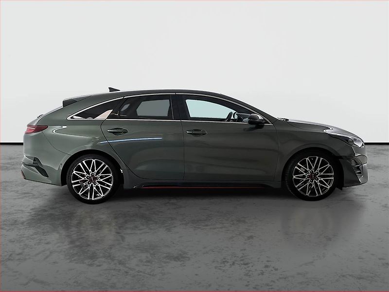 Kia Pro_Ceed (2022) GT 1.6 T-GDI - fotka 6 z 27