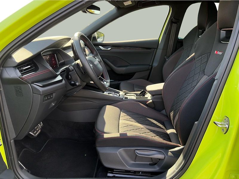 Škoda Octavia RS TSi 195/2.0 A7F - fotka 10 z 22