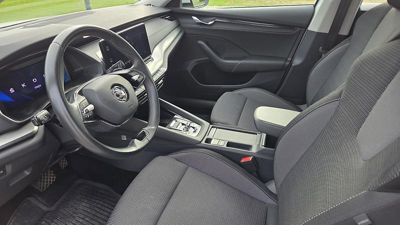 Škoda Octavia  2.0TDI 110kW Ambit DSG CZ DPH - fotka 10 z 30