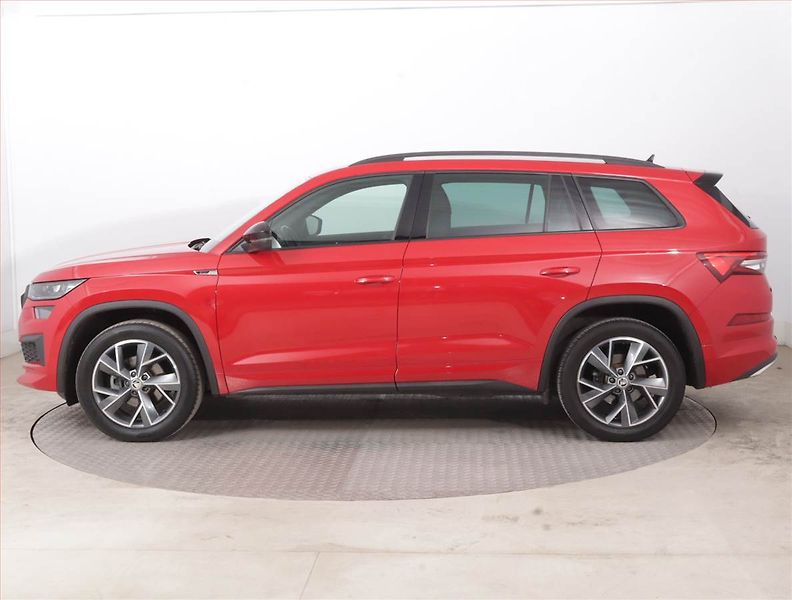Škoda Kodiaq (2023) Sportline 1.5 TSI - fotka 3 z 18
