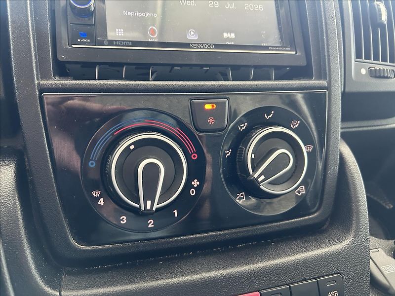 Fiat Ducato 2,3   118kW,L1H1,TAŽNÉ 2500KG, - fotka 19 z 24