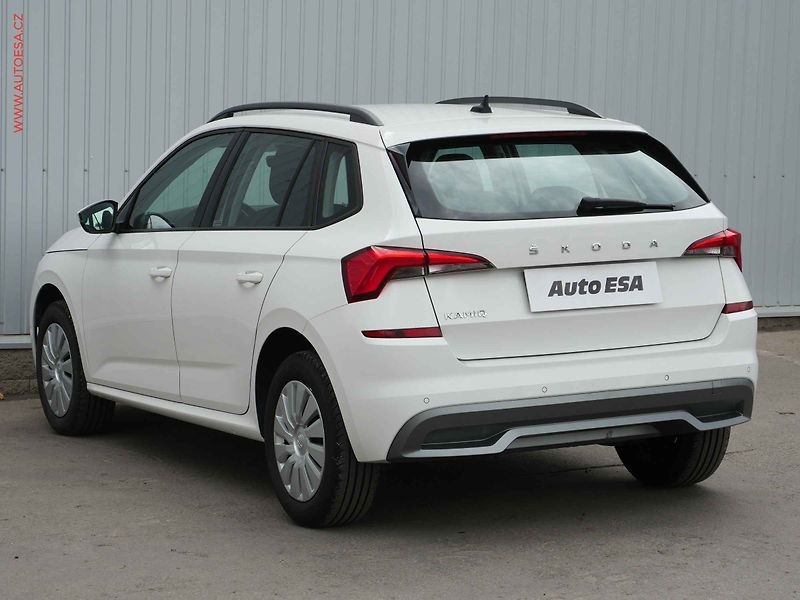 Škoda Kamiq (2022) 1.0 TSi, ČR, Ambition - fotka 6 z 19