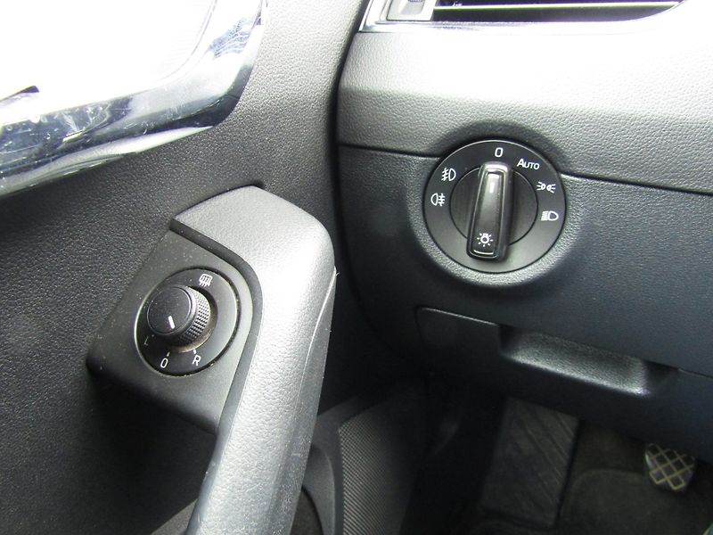 Škoda Octavia (2014) 1.6 TDI  77kW - fotka 30 z 42