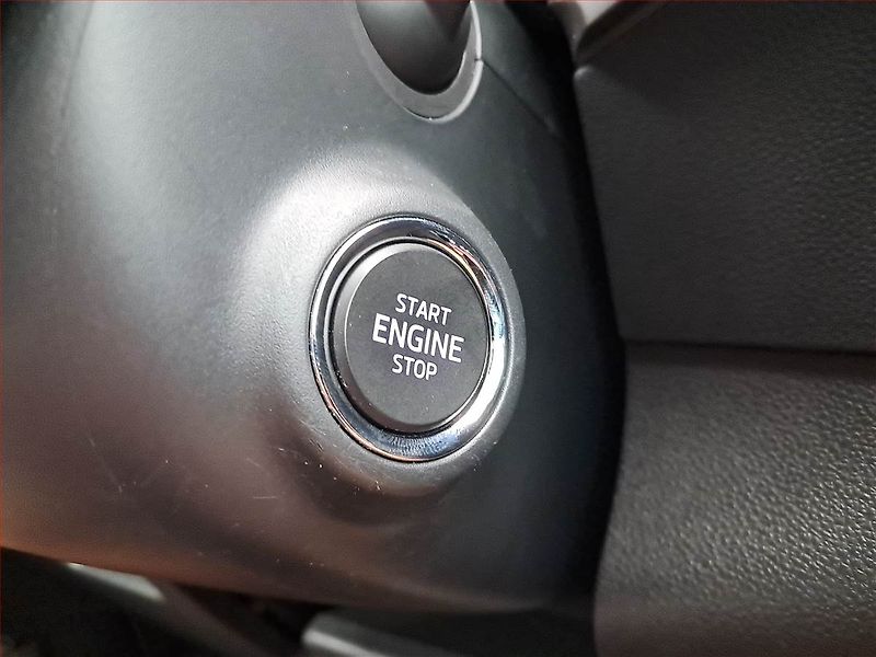 Škoda Karoq (2023) Ambition 1.0 TSI - fotka 17 z 21