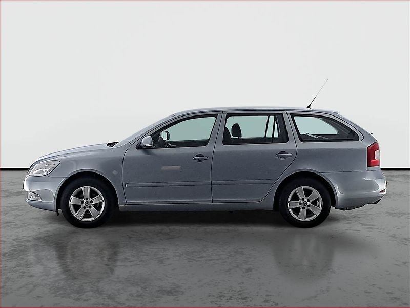 Škoda Octavia (2010) 1.4 TSI, Tempomat - fotka 3 z 16