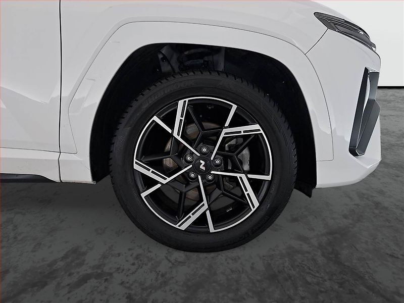 Hyundai Tucson (2024) N-Line 1.6 T-GDI 48V MHEV - fotka 15 z 23