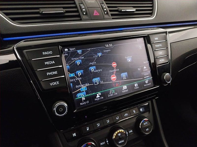 Škoda Superb (2016) Laurin&Klement 2.0 TDI 4x4 - fotka 19 z 24