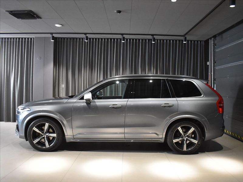 Volvo XC90 2,0 T6 AWD R-design Vzduch - fotka 2 z 26