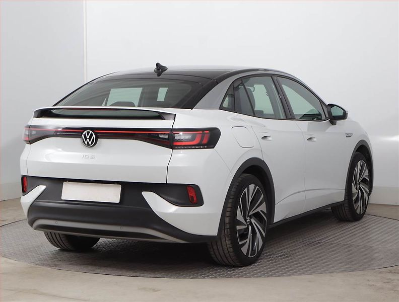 Volkswagen ID.5 (2023) Pro Perf. (82 kWh), SoH 93% - fotka 5 z 23