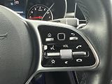 Mercedes-Benz Třídy C (2018) C 300T ser.knížka Webasto - náhled 27