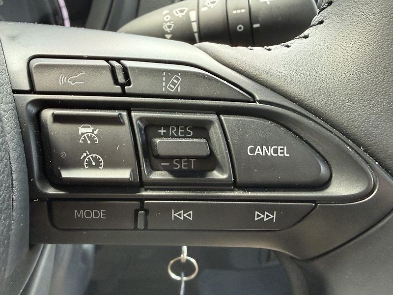 Toyota Aygo X 1.0L  CVT Comfort - fotka 15 z 22