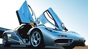McLaren F1. Ano, Musk vlastnil i zbožňovaný supersport od McLarenu. Miloval ho doslova tak moc, že ho používal na každodenní pojížďky a najezdil s ním přes 17 tisíc kilometrů, což u takto unikátních vozidel nebývá časté.