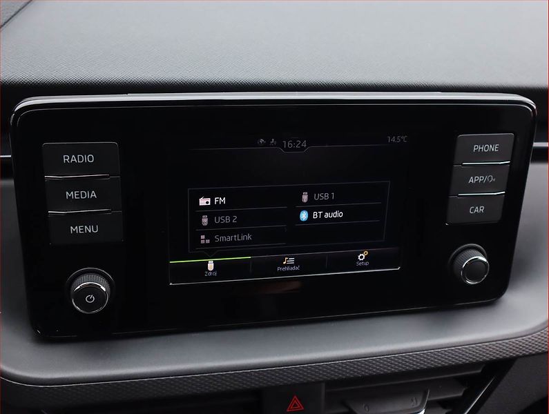 Škoda Scala (2020) Joy 1.0 TSI, Tempomat - fotka 17 z 20