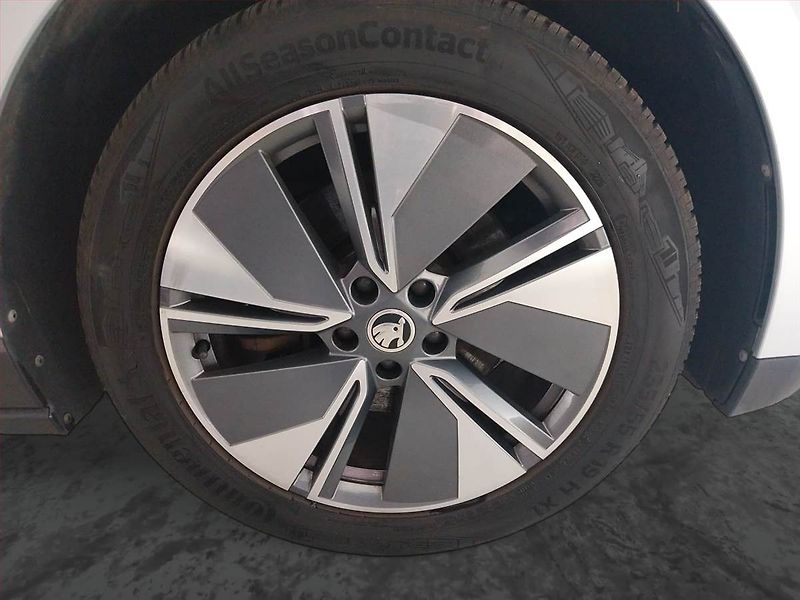 Škoda Enyaq (2022) iV 60 (62 kWh) - fotka 15 z 24
