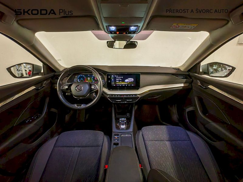 Škoda Octavia (2022) 2.0 TSI 140 kW DSG 4x4 Style P - fotka 5 z 30