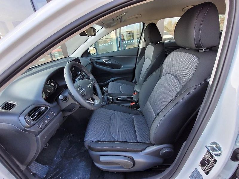 Hyundai i30 (2026) 1,0 T-GDI 85kW MT COMFORT  - fotka 12 z 27