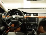 Škoda Superb (2009) 2.0 TDi 4x4, ČR, Bixenon - náhled 11