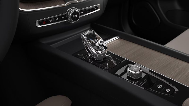 Volvo XC60 (2026) B5 AWD AUT BRIGHT PLUS  - fotka 11 z 11