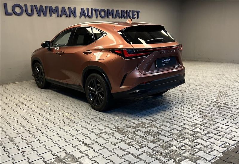 Lexus NX 350h 350H 2,5 HEV EXECUTIVE TOP - fotka 13 z 17