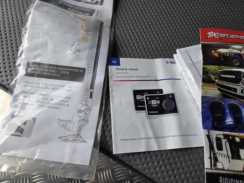 Land Rover Defender TDi HOBSON Military - RENOVACE - fotka 24 z 44