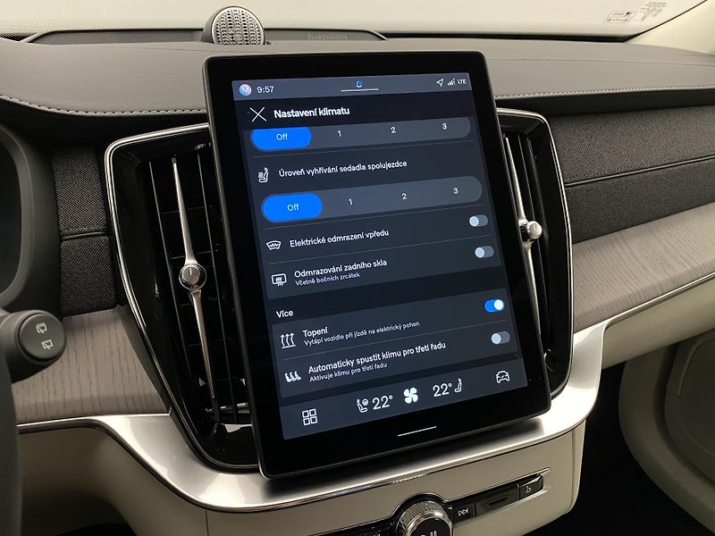Volvo XC90 (2025) T8 AWD RECHARGE BRIGHT PLUS 7m - fotka 48 z 75
