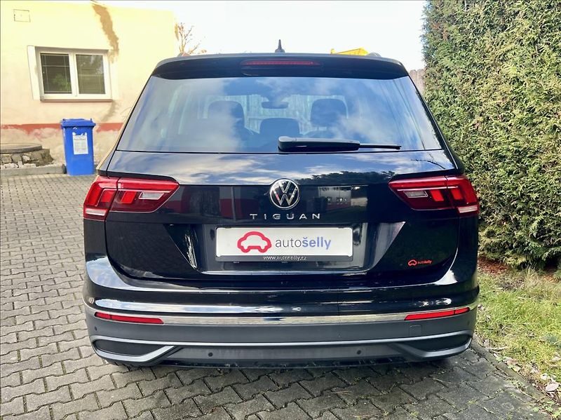 Volkswagen Tiguan 1,5 TSi DSG GT LIFE záruka - fotka 4 z 41