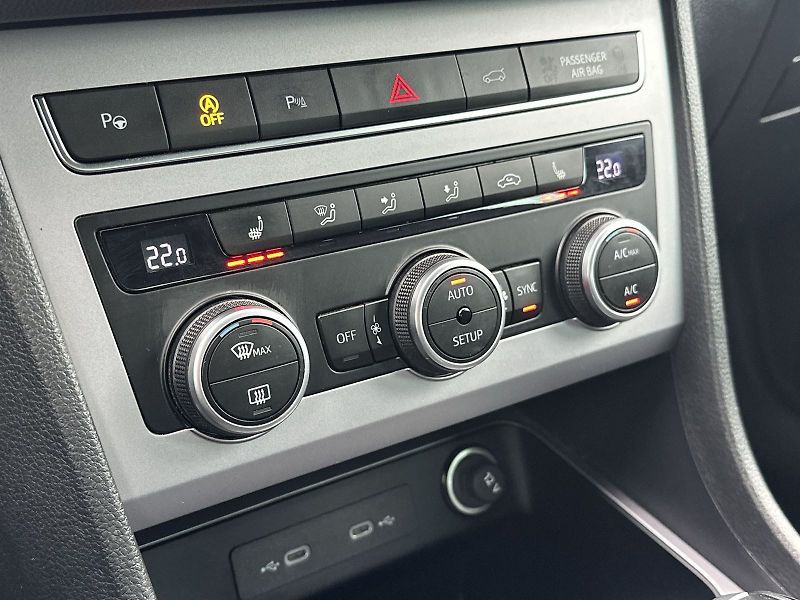 Seat Ateca (2023) 1.5 TSI DSG FR - fotka 14 z 33