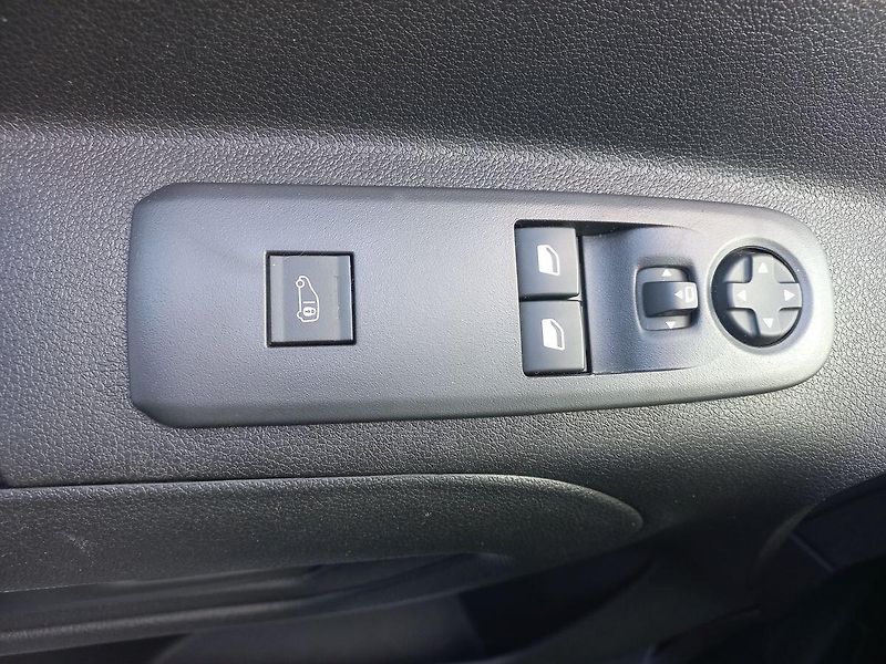 Toyota ProAce City SWB Active Mutimedia  1.5 - fotka 9 z 16