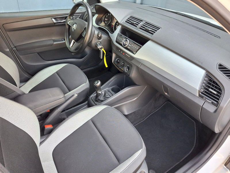 Škoda Fabia (2017) Ambition Plus 1,0MPi 55kW - fotka 13 z 27
