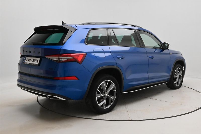 Škoda Kodiaq 2,0 TDI 147 kW DSG 4x4 SportLI - fotka 5 z 33