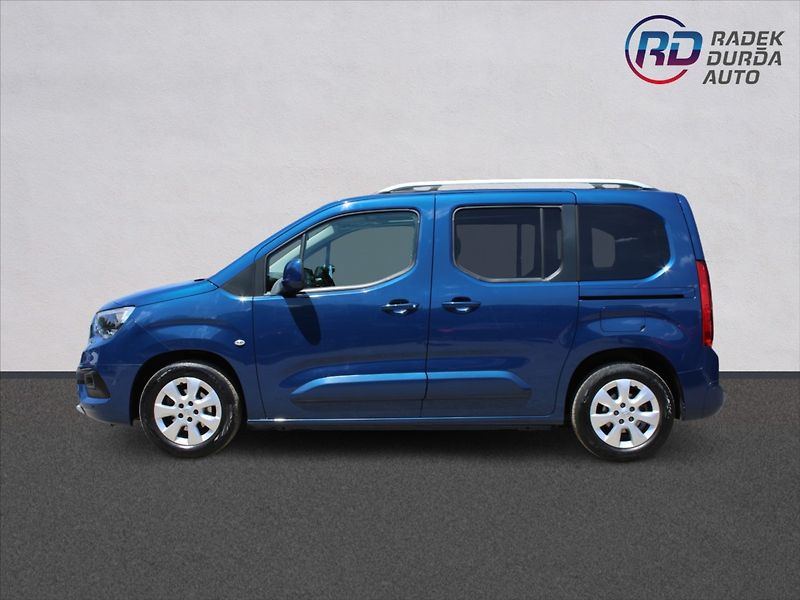 Opel Combo 1,2 T  ČR,1.MAJITEL,INNOVATION - fotka 8 z 34