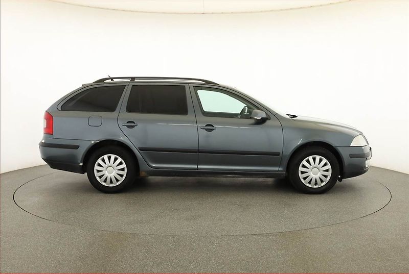 Škoda Octavia (2005) 2.0 TDI, Automat, po STK - fotka 6 z 12