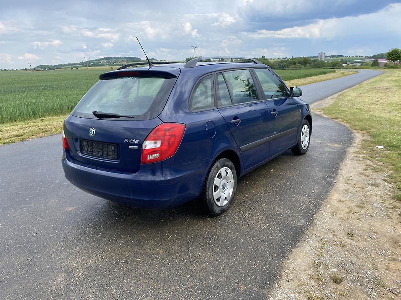 Škoda Fabia (2011) - fotka 6 z 12