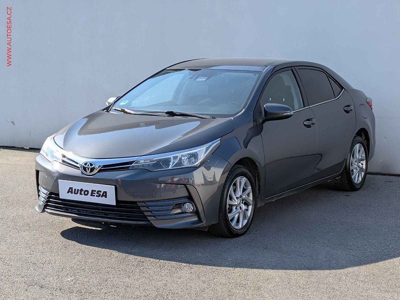 Toyota Corolla (2016) 1.6VVT-i, ČR, STK9/28 - fotka 3 z 14