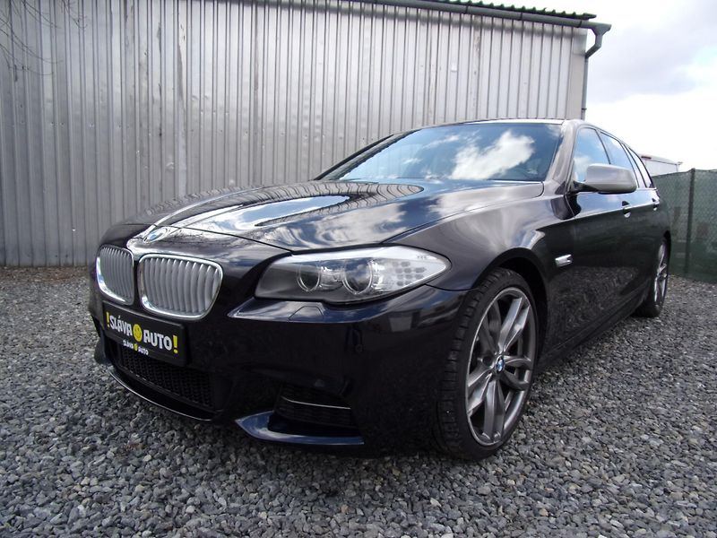 BMW Řada 5 (2012) M550d X-DRIVE 280kW KRÁSNÝ VŮZ - fotografie inzerátu