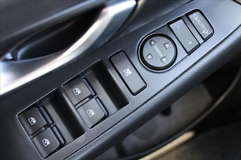 Hyundai i30 1,5 CVVT  NOVÉ V ČR,1.MAJITEL - fotka 19 z 26