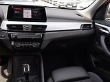 BMW X1 (2022) Innovation xDrive18d - náhled 8