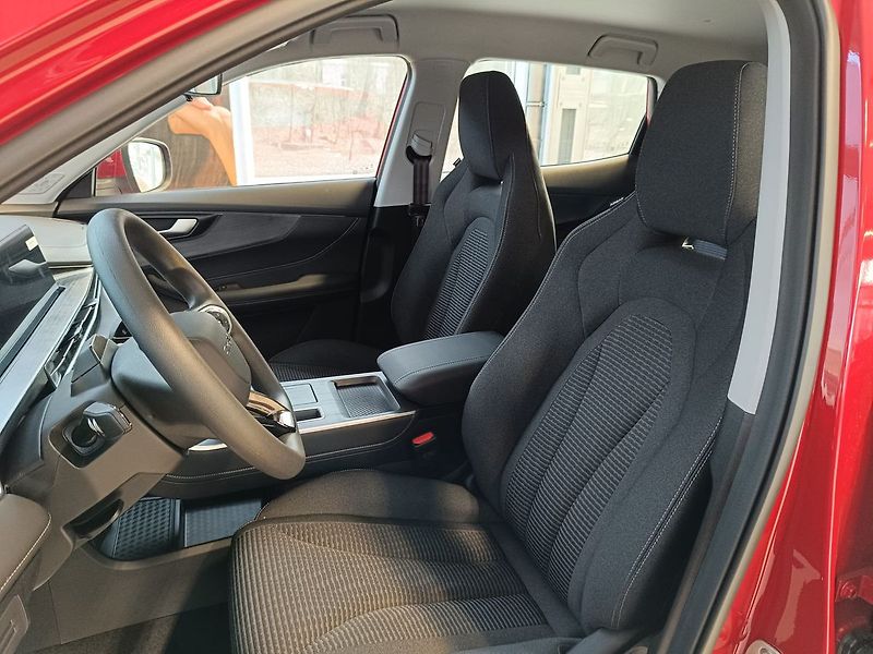 Chery Tiggo 4 HEV COMFORT 1.5 IDHE HEV - fotka 9 z 13