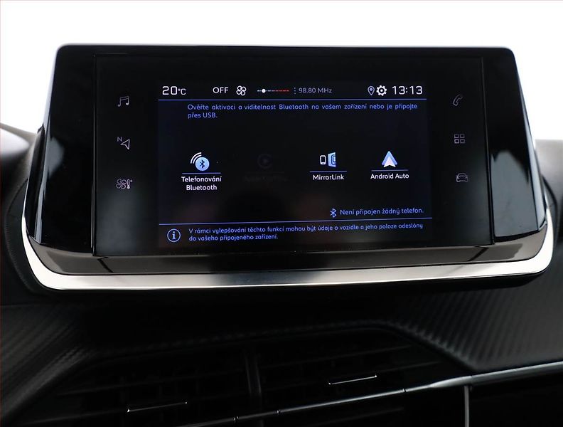 Peugeot 2008 (2022) 1.2 PureTech, Tempomat - fotka 13 z 15