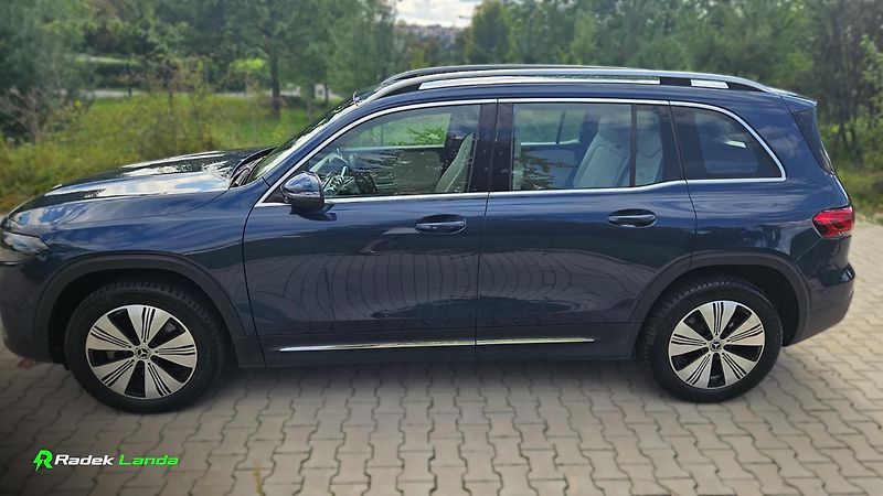 Mercedes-Benz EQB (2023) EQB 250 | 7 míst, 66 kWh - fotka 6 z 15