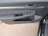 Volkswagen Golf (2024) STYLE 1.5 E-TSI / 85 kW DSG7 M - náhled 14