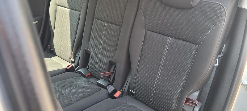 Opel Zafira (2015) 1,4i 103kW benzín Automat - fotka 11 z 33
