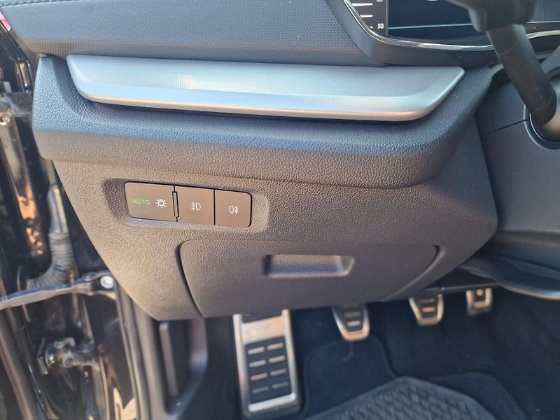 Škoda Octavia 2,0TDI 85KW SPORTLINE KAMERA  - fotka 19 z 22