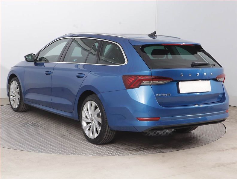 Škoda Octavia (2023) Style 2.0 TDI - fotka 4 z 19