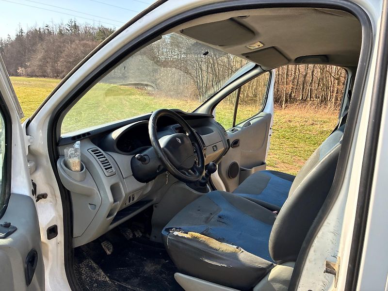 Renault Trafic (2011) - fotka 14 z 22